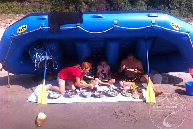 1 day Trishuli river rafting - The early departure from Tourist Bus Stop