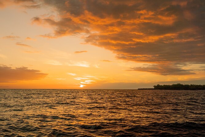 2.5 Hour Super-Raft Sunset Cruise - What makes a super raft different