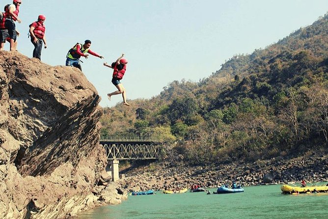 24 km White water rafting expedition in Rishikesh - The briefing is more important than the price