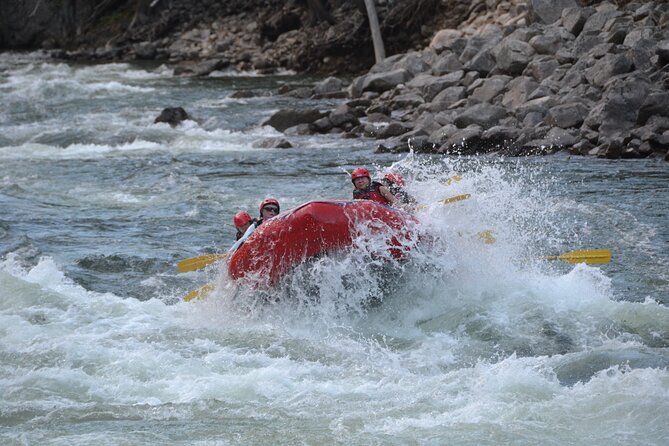 3.5 Hour Whitewater Rafting and Waterfall Adventure - Getting ready at 440 Eden Road