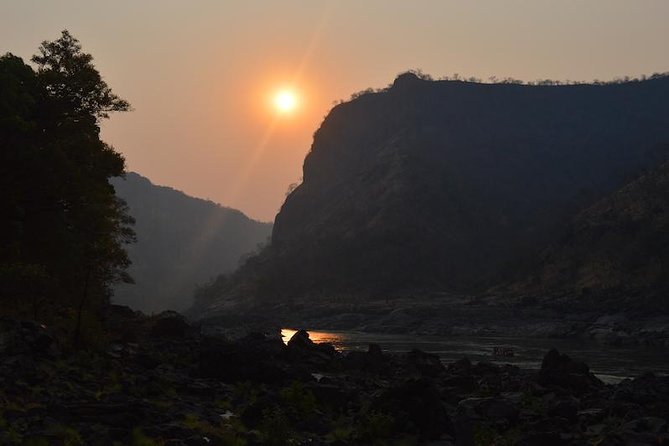 3 Days & 2 Nights Whitewater Rafting Victoria Falls - Day two: an early start and another long run