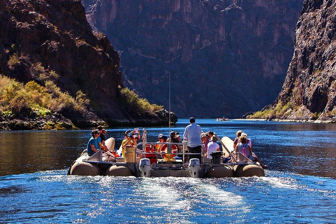 3-Hour Black Canyon Motorized Raft Tour with Optional Transport - The beach stop and included lunch