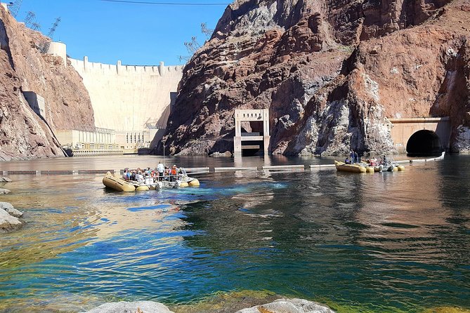 3-Hour Black Canyon Motorized Raft Tour with Optional Transport - How the guides shape the day