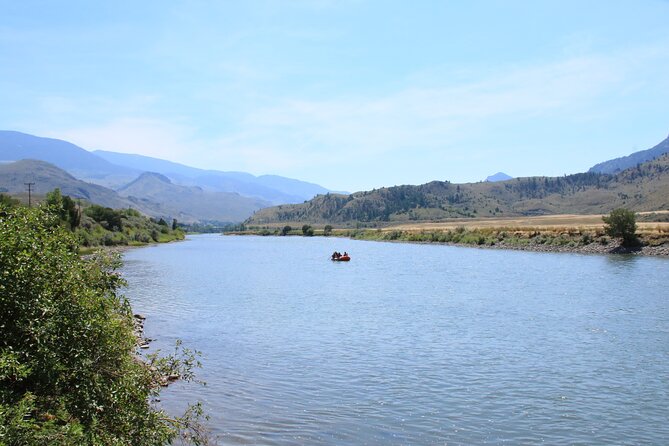 6-mile Western Scenic Raft Float in Yellowstone River - Six miles of Yellowstone River scenery