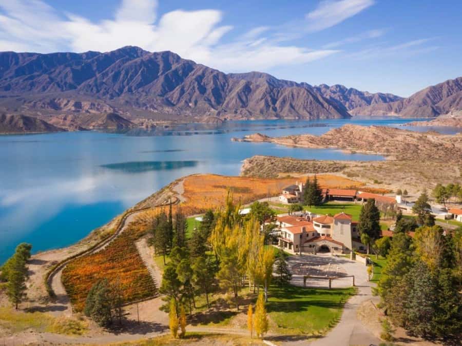 Adventure & Flavor: Breakfast, Rafting & Asado in Mendoza - The Mendoza River rafting session