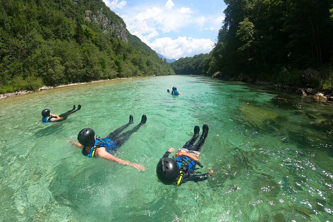 Adventure Rafting on Emerald River with Free Photos - The guide team and the value of a calm pace