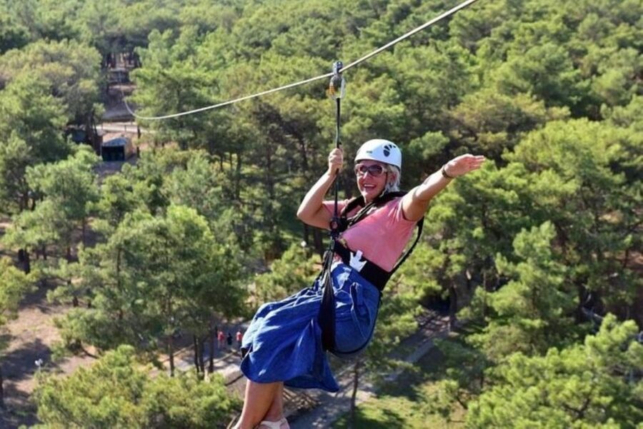 Alanya : Rafting, Quad/ Buggy & Zipline Adventure Combo Tour - Guides, languages, and the group atmosphere