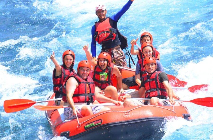 Antalya Full Day Rafting Tour with Lunch - The halfway break and the social side of the trip