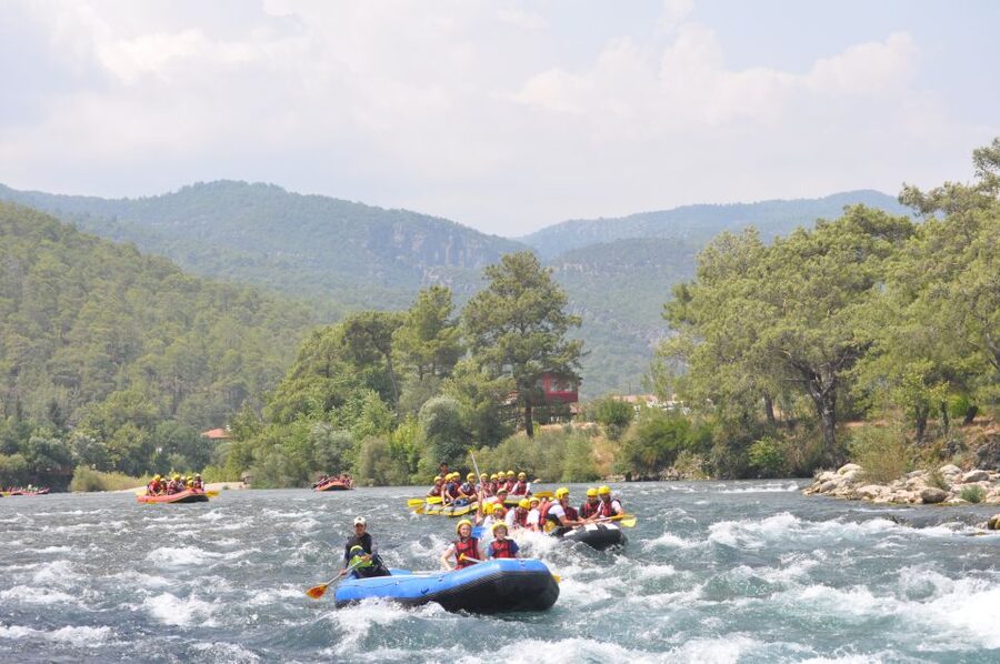 Antalya/Kemer: Koprulu Canyon Whitewater Rafting with Lunch - Ten rapids on a 14-kilometer run
