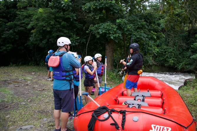 Awesome Fun Rafting Class 3 Balsa River 5-Hour Tour in La Fortuna - A riverside fruit stop breaks up the action