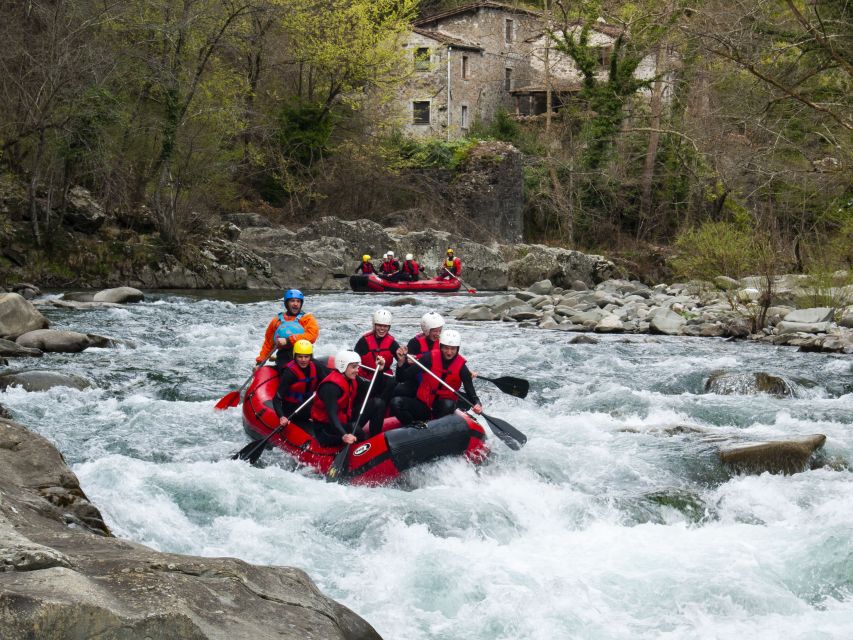 Bagni di Lucca: Rafting Tour on The Lima Creek - Fabbriche di Casabasciana and the safety briefing