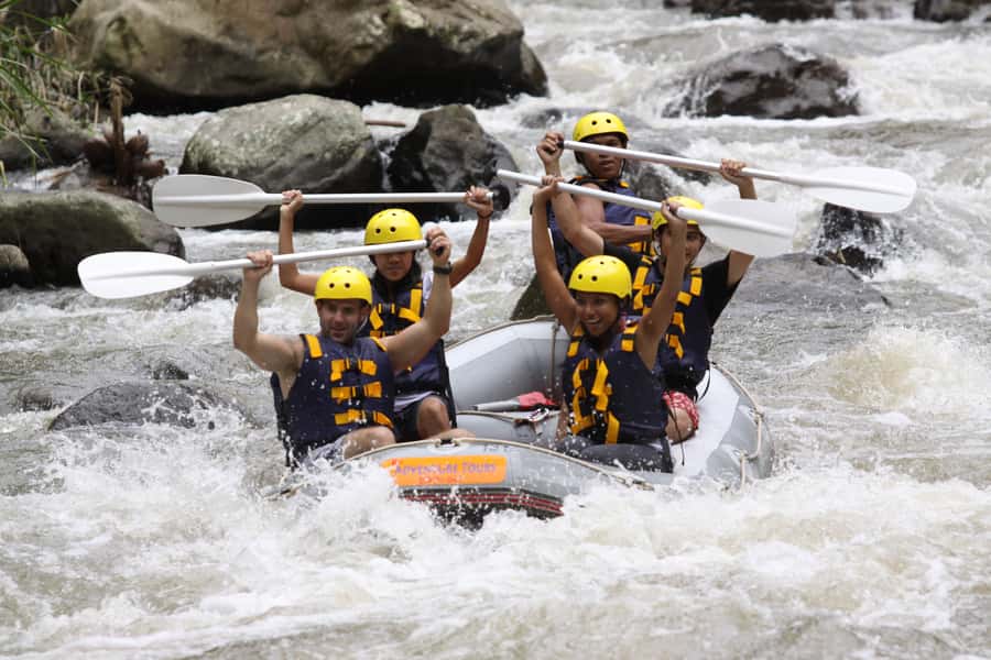 Bali: Ayung River Premium White Water Rafting with Lunch - Hot showers, secure lockers, and a buffet lunch