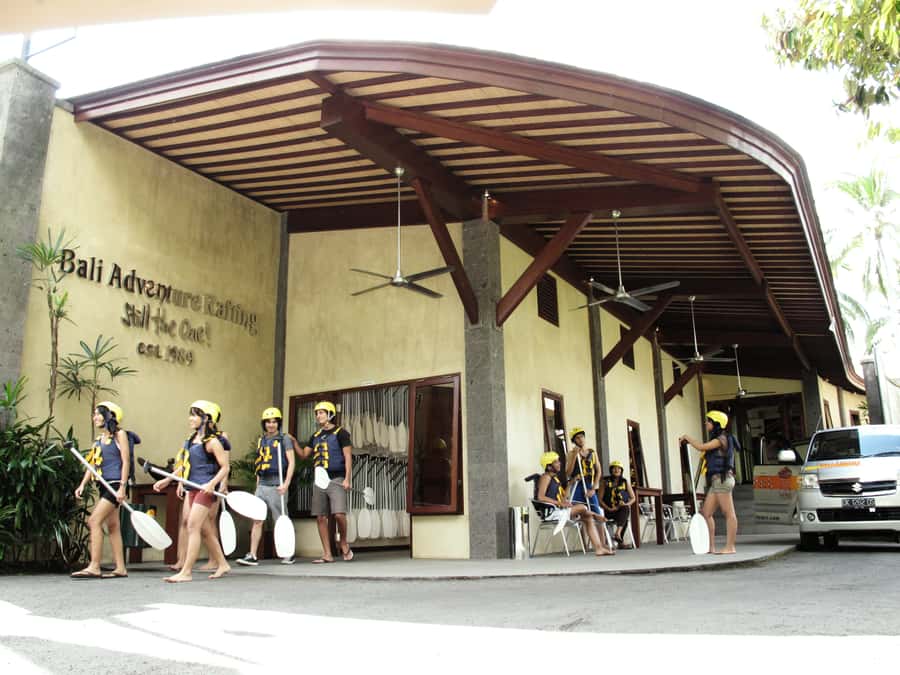 Bali: Ayung River Premium White Water Rafting with Lunch - Down 348 steps to the Ayung River