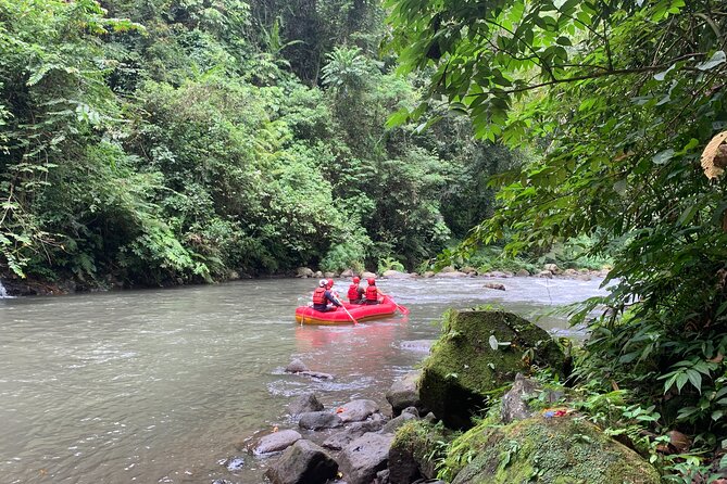 Bali Jungle White Water Rafting Adventure - Shower, towels, and the buffet lunch
