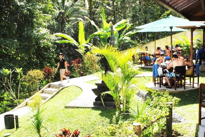 Bali Mason Adventure White Water Rafting - Buffet lunch and the useful facilities afterward