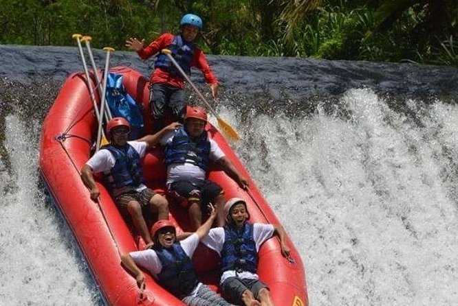 Bali Rafting with FREE Lunch and Hotel Transfer - The 400 steps down to the Ayung River