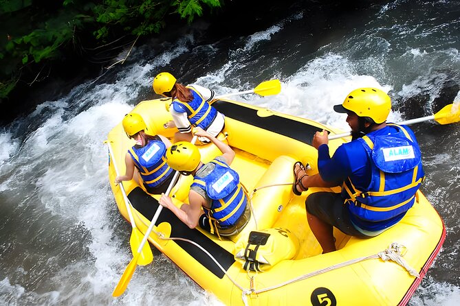 Bali Sea Walking and Telaga Waja Rafting Trip Adventure - The people who make the day work