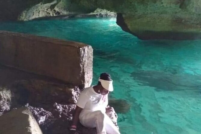Bamboo Rafting Limestone Foot Massage/Negril 7 Miles Beach/Ricks Cafe Combo - Rick’s Cafe, cliffs, and the final view