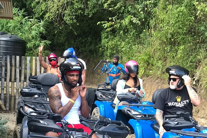 Bamboo Rafting with lime stone - Who will enjoy this Jamaican river outing?