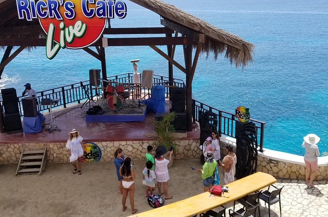Bamboo River Rafting with Negril Ricks Cafe Visit - Who will enjoy this Jamaican day trip