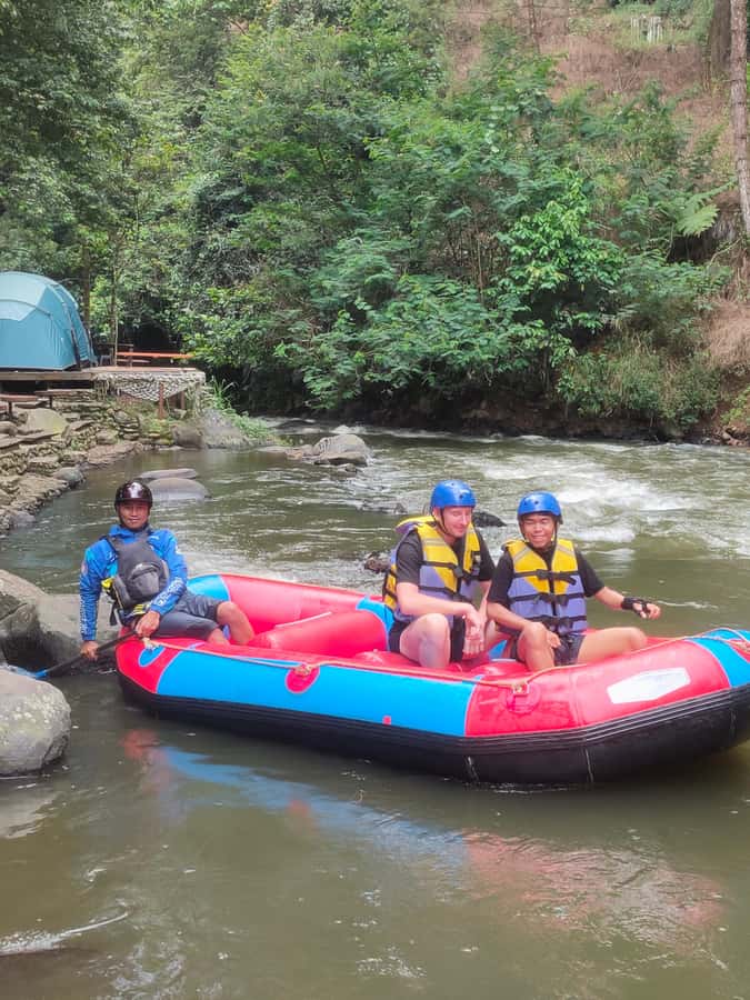 Bandung : Pangalengan River Rafting Adventure with Lunch - Starting at Rosemary Resto