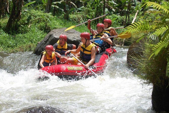 Best Bali Ayung River Rafting with Lunch - Safety Gear, Showers, and Lunch Afterward