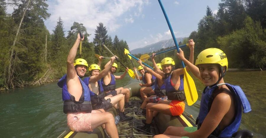 Bled-Rafting on Sava 13km - Who will enjoy this most?
