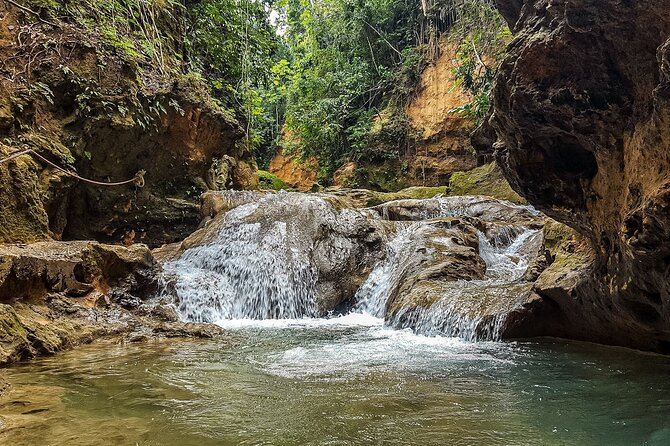 Blue Hole and River Rafting - Guides and Drivers Make the Difference