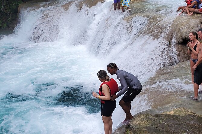 Bluehole and Bamboo Rafting from Montego Bay - What the guides add to the day