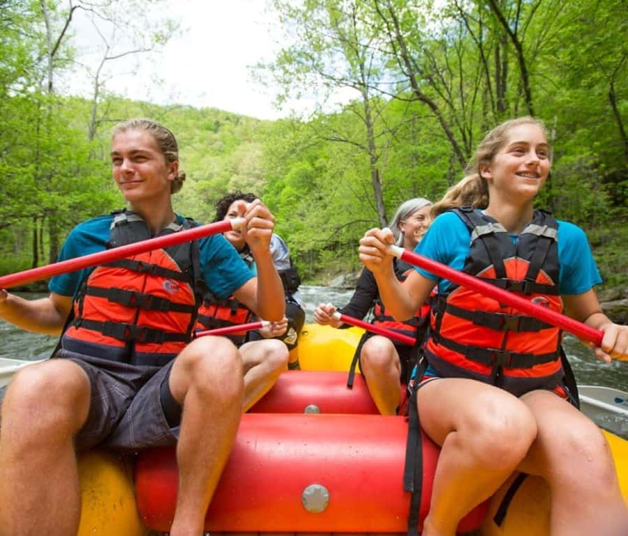 Bryson City: NOC Rafting & Ducky Kayak Rentals - Choosing between a raft and a ducky on the Nantahala