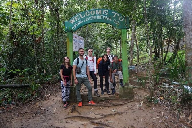 Bukit lawang tour 3days-2 night jungle trekking including rafting - Key points at a glance