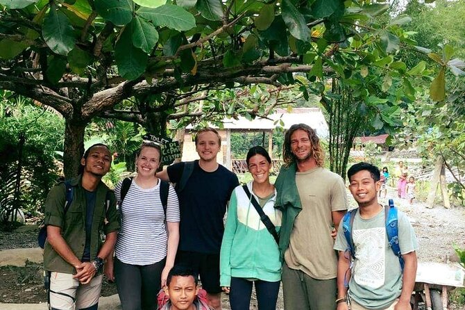 Bukit lawang tour 3days-2 night jungle trekking including rafting - Day three: a shorter walk, riverside time, and rafting