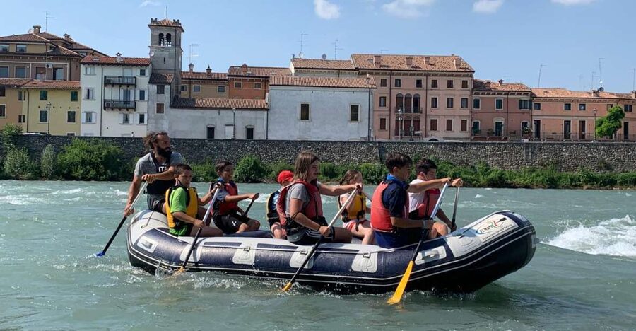 Bussolengo: Valdadige Beginner’s Rafting Activity - Ninety minutes along the Adige