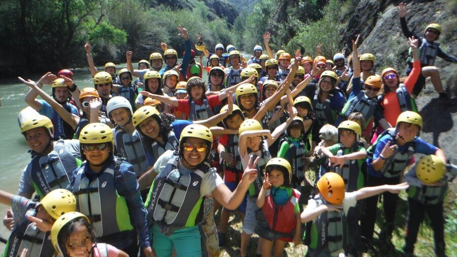 Calasparra: Almadenes Canyon Rafting with Caves and Rock Art - A gentle rafting trip through Almadenes Canyon