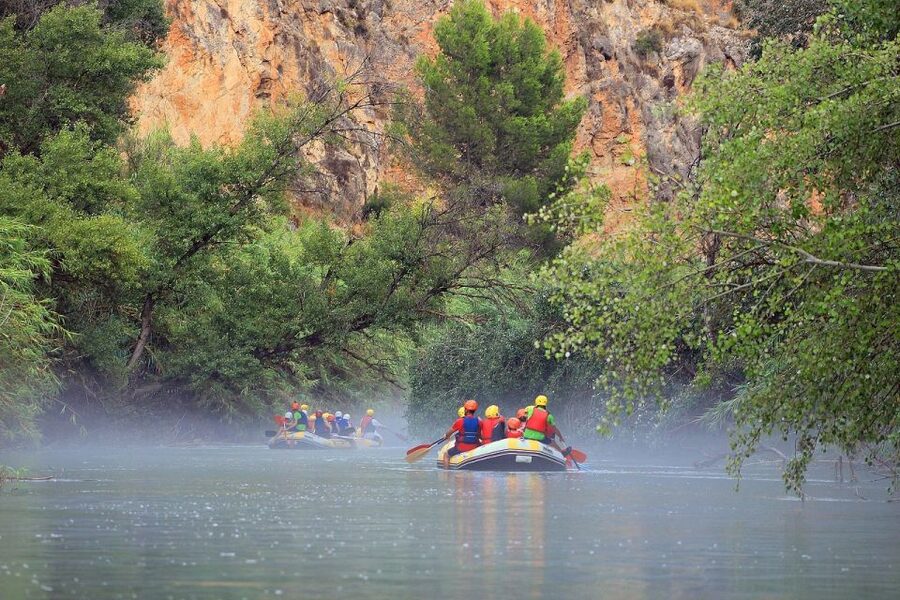 Calasparra: Almadenes Canyon Rafting with Caves and Rock Art - What happens before you reach the water