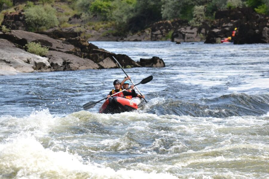 Canoa Raft - Starting at the Centro de Estágios de Melgaço
