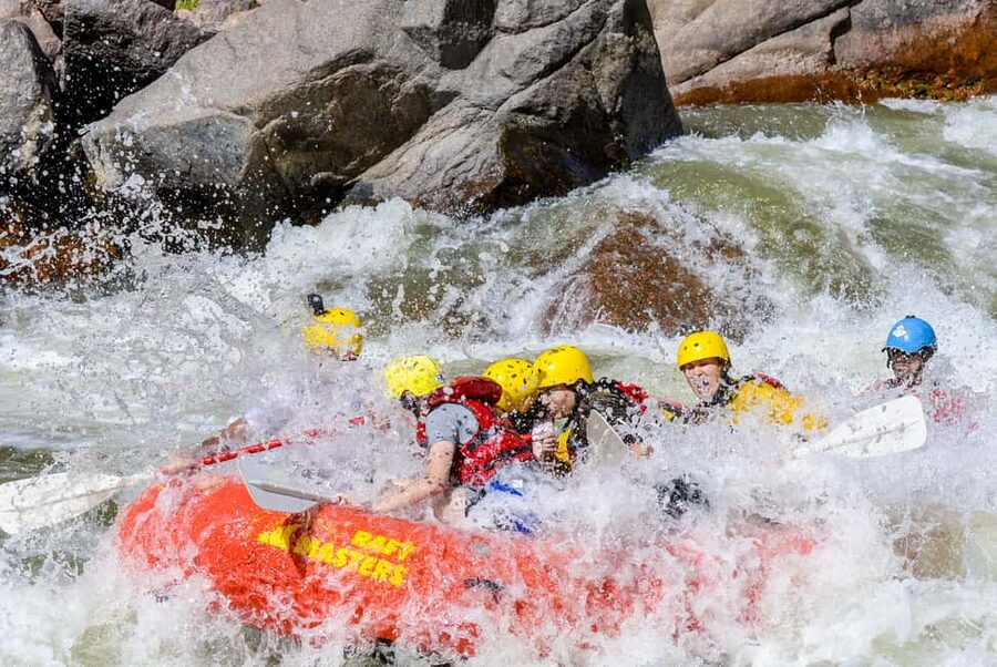 Cañon City: Royal Gorge Rafting with Wetsuit, Lunch & Photos - Key points before you book