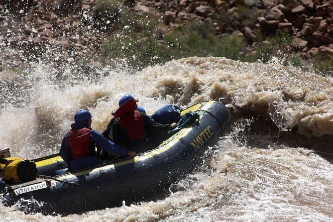 Cataract Canyon Rafting Adventure from Moab - Hite Marina and the trip home