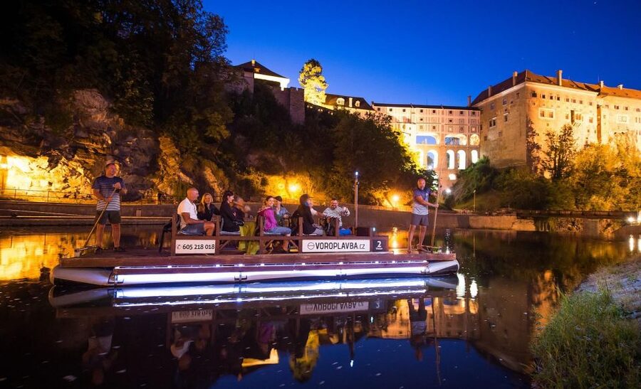 Český Krumlov: Advent Wooden Raft River Cruise - The bridge reconstruction and Voroplavby Museum