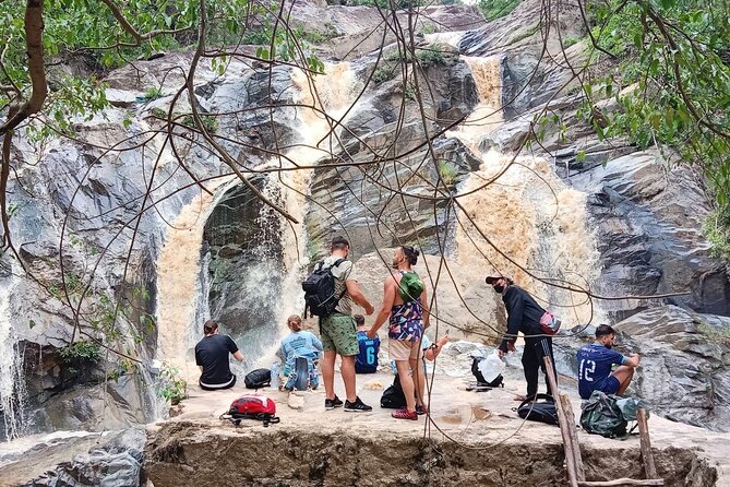 Chiang Mai 2 Day 1 Night Jungle Trekking and Bamboo Rafting - The 9:00 AM pickup and local market start