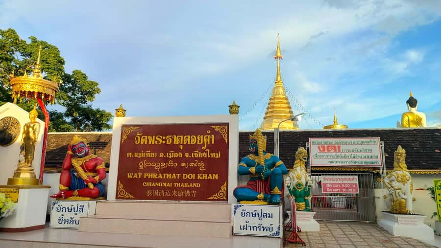 Chiang Mai: Bamboo Rafting and Wat Phra That Doi Kham - Setting out from central Chiang Mai