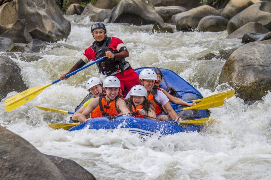 Chiang Mai: Mae Taeng River White Water Rafting - A useful rhythm: adrenaline, quiet water, then more rapids