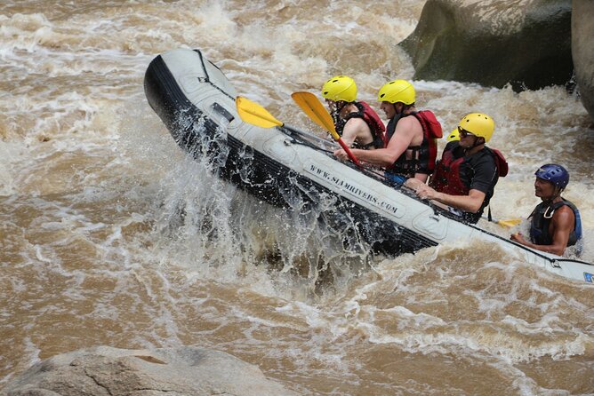 Chiang Mai Rafting in Mae Taeng River with Thai Buffet - Timing, group size, and the eight-hour claim