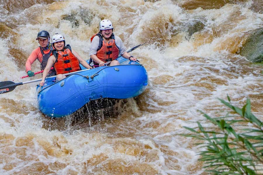 Chiang Mai: Whitewater Rafting and Waterfall Trekking Tour - Swimming beneath the 10-meter waterfall
