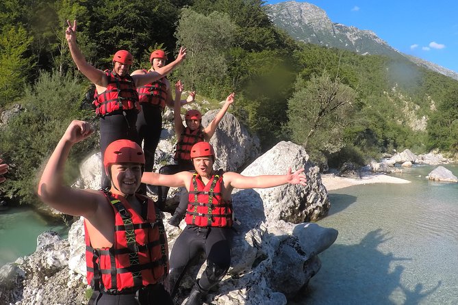 CLASSIC RAFTING on Soča river - Why the Soča River is such a good rafting setting