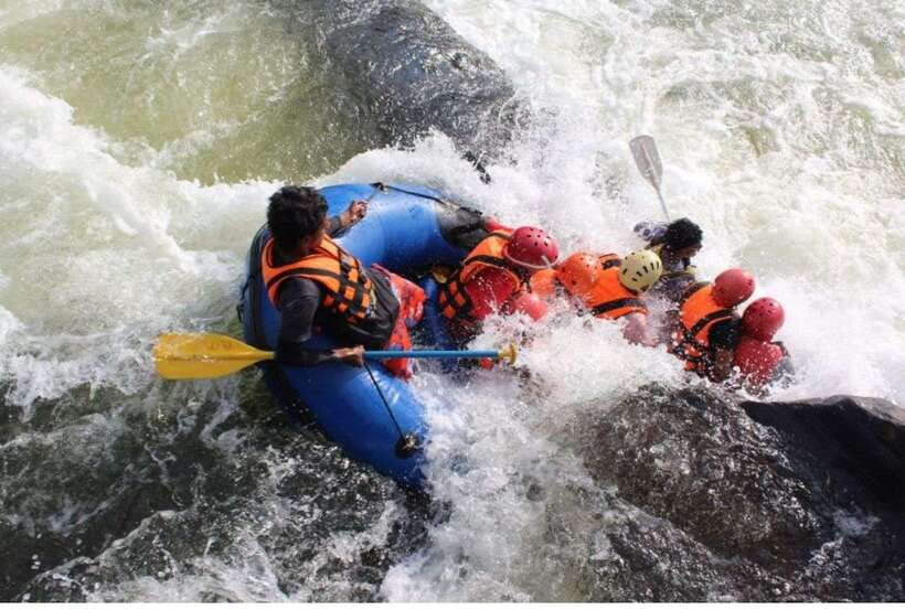 Colombo/ Negombo: Kithulgala White Water Rafting Adventure - Why the Kelani River makes this trip worthwhile
