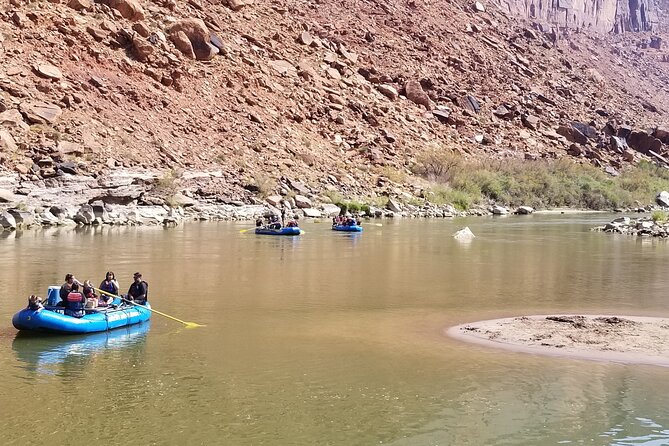 Colorado River Rafting: Afternoon Half-Day at Fisher Towers - The rapids are mild, and that is the point