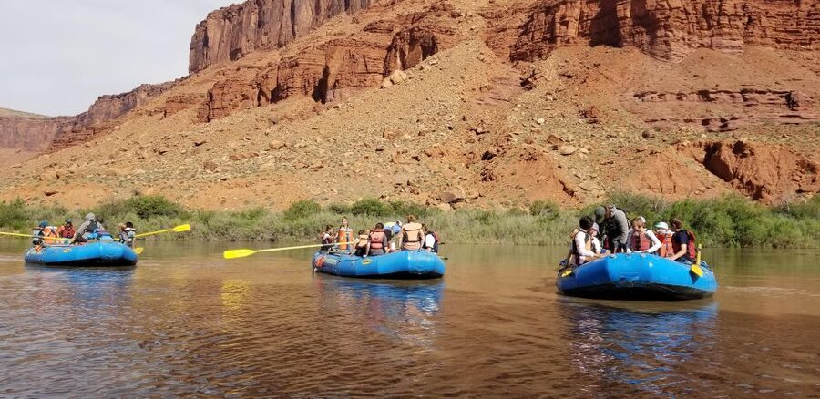Colorado River Rafting: Afternoon Half-Day at Fisher Towers - Lunch on the beach adds useful value