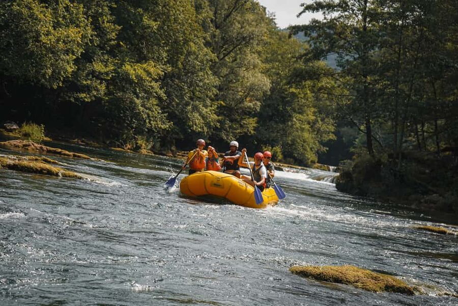 Croatia: Una River Whitewater Rafting Adventure - The 15-minute ride to Štrbački buk