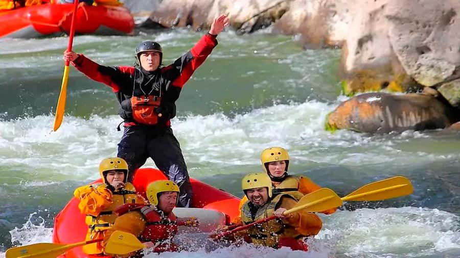 Cusco: River Rafting Adventure Full Day | Adrenaline Tour - The 90-minute road from Cusco to the river